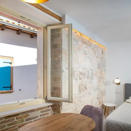 Apartments And Rooms Luan Rovinj Exterior photo